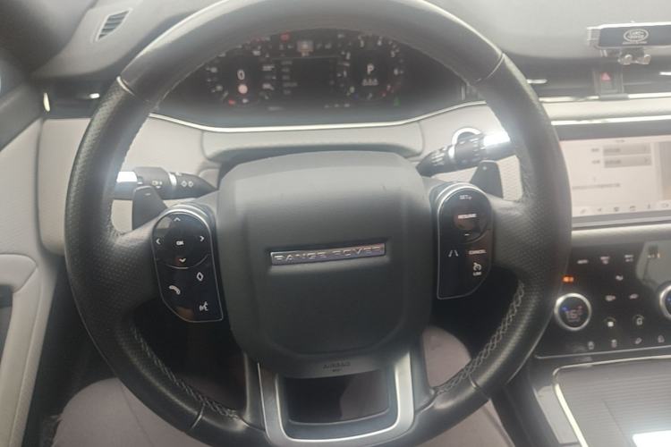 Used Land Rover Range Evoque 2020 249 PS R-DYNAMIC S Sport Edition Steering Wheel