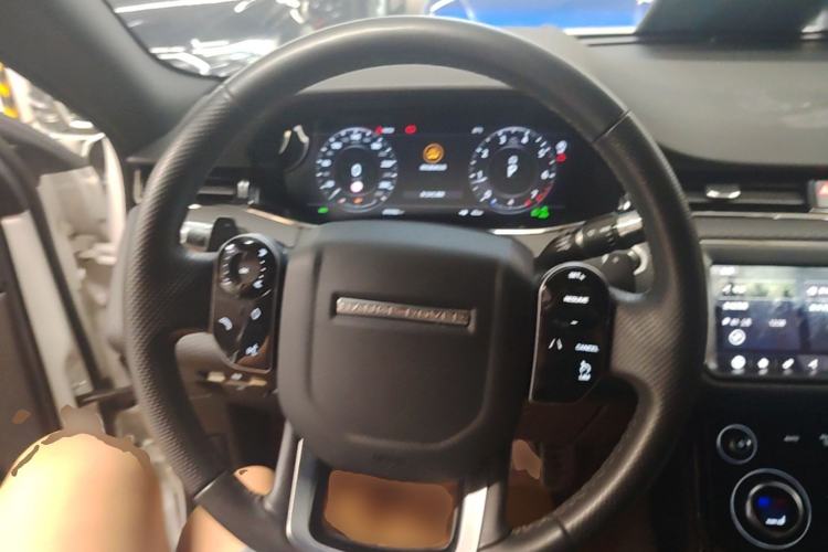 Used Land Rover Range Evoque 2020 249 PS R-DYNAMIC S Sport Edition Steering Wheel
