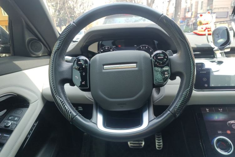 Used Land Rover Range Evoque 2020 249 PS R-DYNAMIC SE Sport Technology Edition Steering Wheel