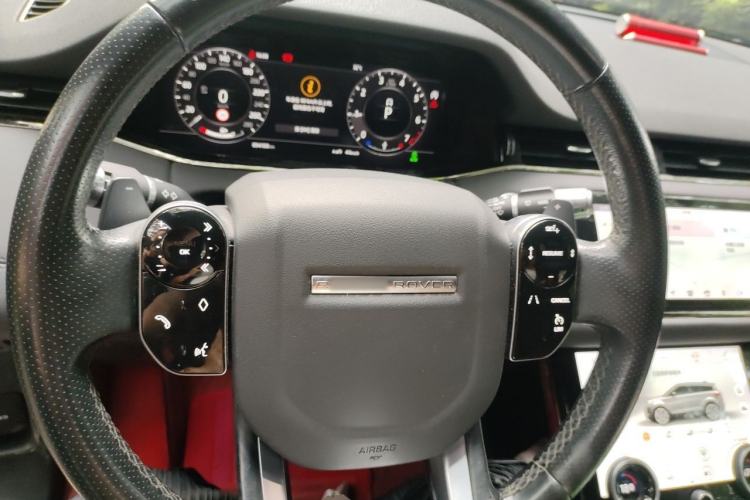 Used Land Rover Range Evoque 2020 249 PS R-DYNAMIC SE Sport Technology Edition Steering Wheel