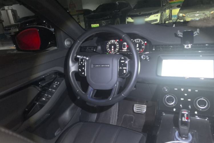 Used Land Rover Range Evoque 2020 249 PS R-DYNAMIC S Sport Edition Steering Wheel