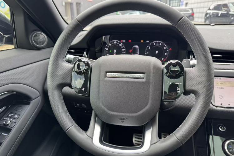 Used Land Rover Range Evoque 2020 249 PS R-DYNAMIC S Sport Edition Steering Wheel