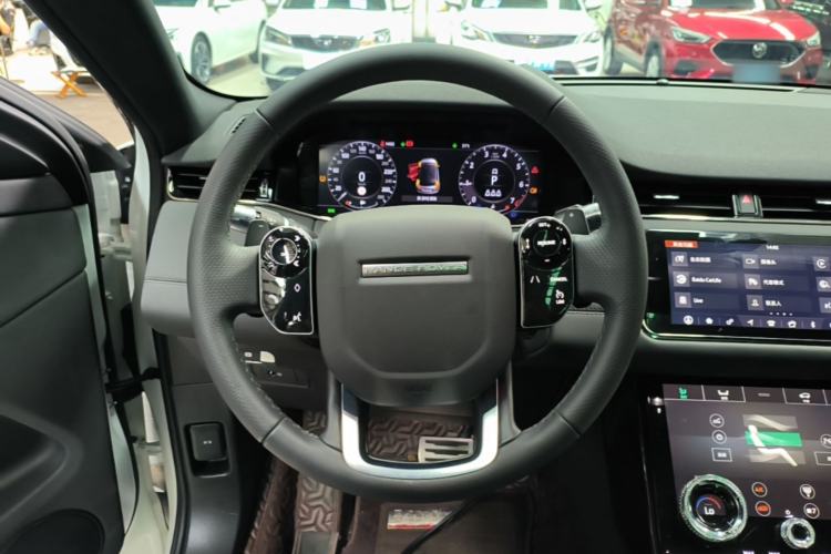 Used Land Rover Range Evoque 2020 249 PS R-DYNAMIC S Sport Edition Steering Wheel