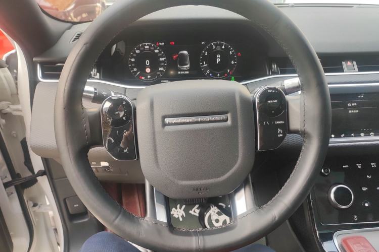 Used Land Rover Range Evoque 2020 249 PS Youth Edition Steering Wheel