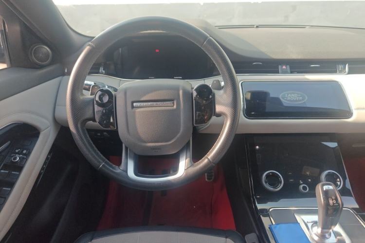 Used Land Rover Range Evoque 2020 249 PS R-DYNAMIC SE Sport Technology Edition Steering Wheel
