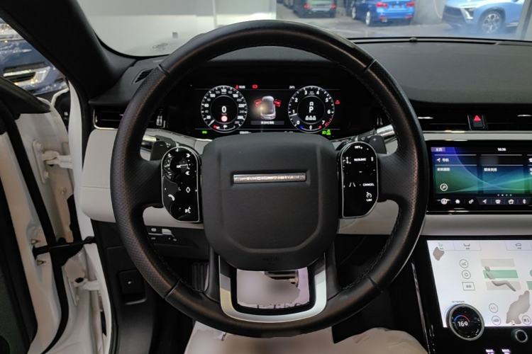 Used Land Rover Range Evoque 2020 249 PS R-DYNAMIC SE Sport Technology Edition Steering Wheel
