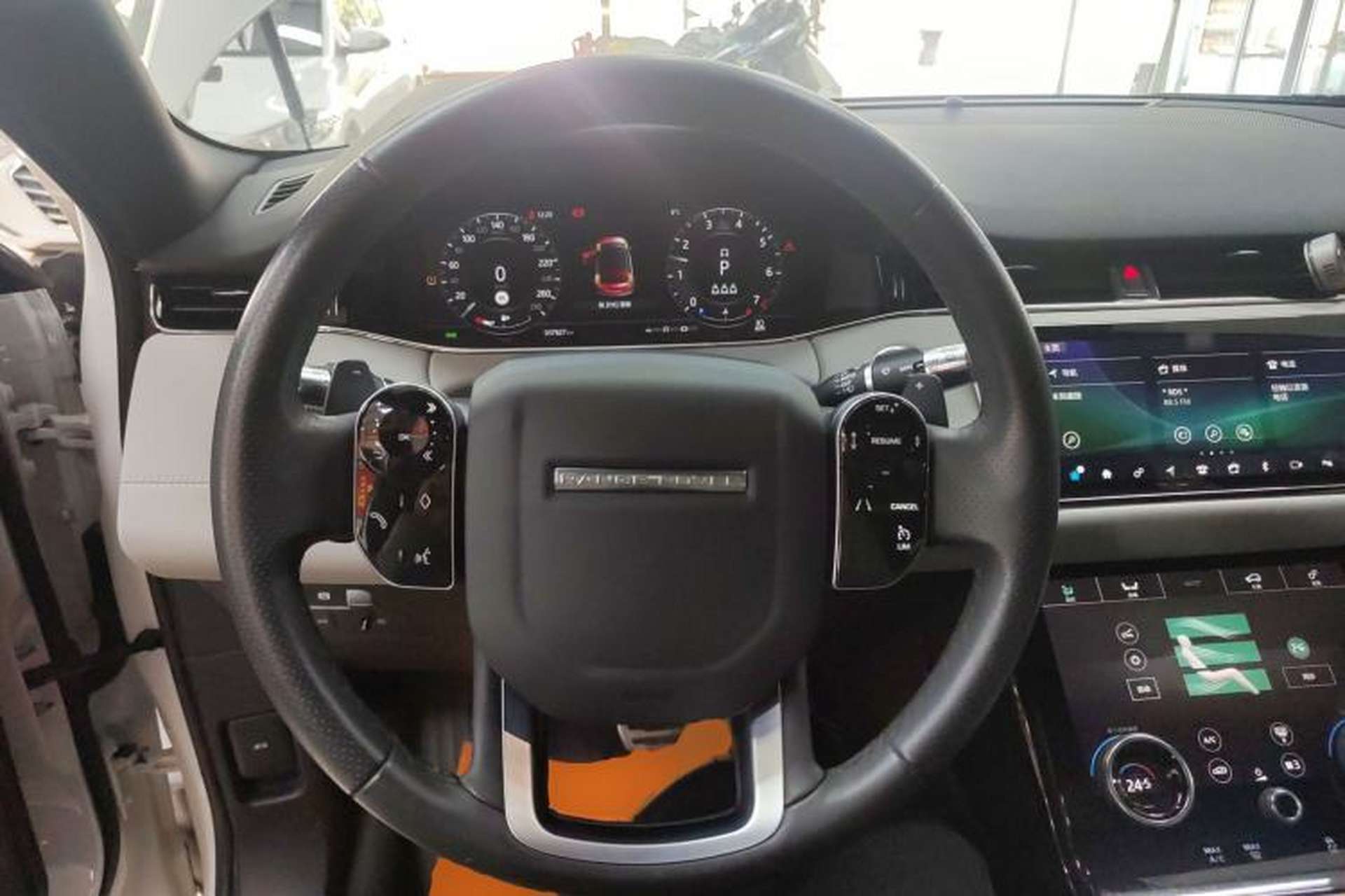 Used Land Rover Range Evoque 2020 249 PS R-DYNAMIC S Blackened Sport Technology Edition Steering Wheel