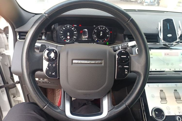 Used Land Rover Range Evoque 2020 249 PS R-DYNAMIC S Sport Edition Steering Wheel