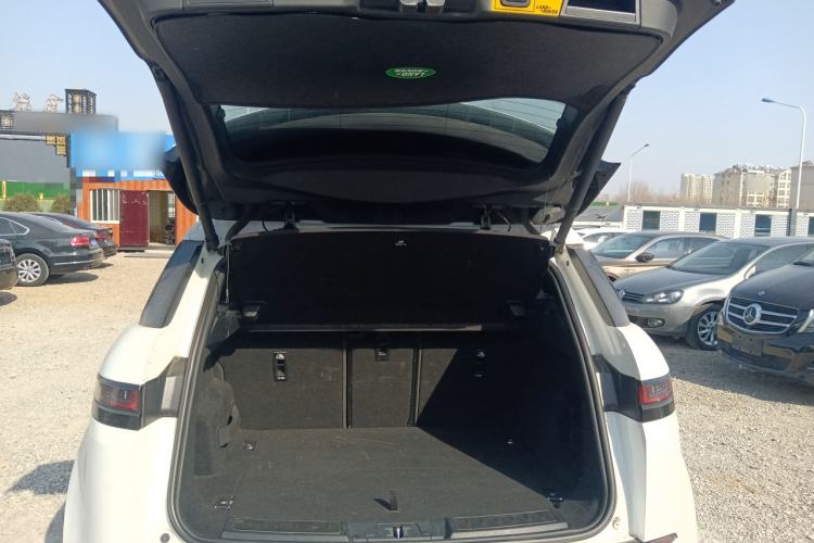 Used Land Rover Range Evoque 2020 249 PS R-DYNAMIC SE Sport Technology Edition Trunk