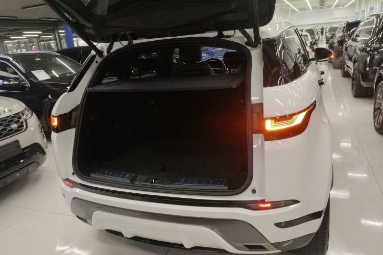 Used Land Rover Range Evoque 2020 249 PS R-DYNAMIC SE Sport Technology Edition Trunk