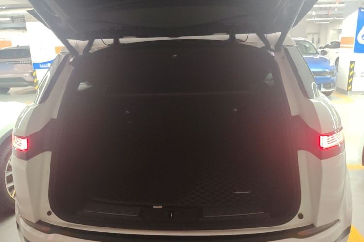 Used Land Rover Range Evoque 2020 249 PS R-DYNAMIC S Sport Edition Trunk