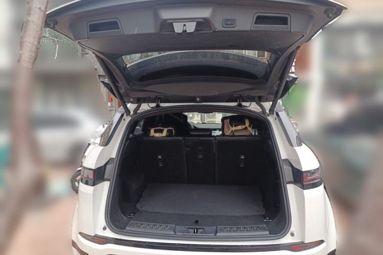 Used Land Rover Range Evoque 2020 249 PS R-DYNAMIC S First-Edition Sport Custom Edition Trunk