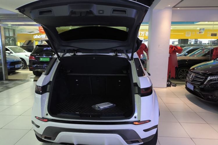 Used Land Rover Range Evoque 2020 249 PS R-DYNAMIC S Sport Edition Trunk