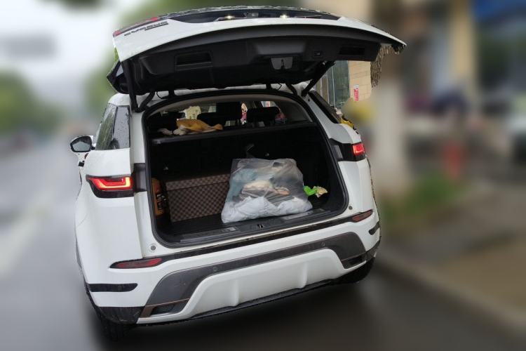 Used Land Rover Range Evoque 2020 249 PS R-DYNAMIC S Sport Edition Trunk