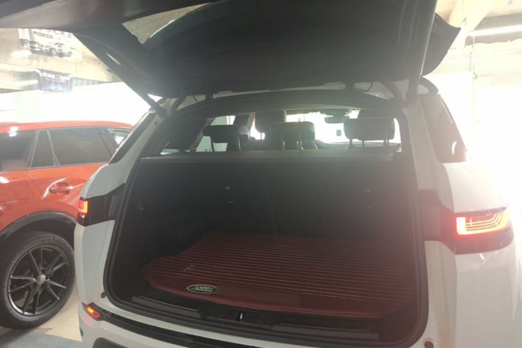 Used Land Rover Range Evoque 2020 249 PS R-DYNAMIC S Sport Edition Trunk