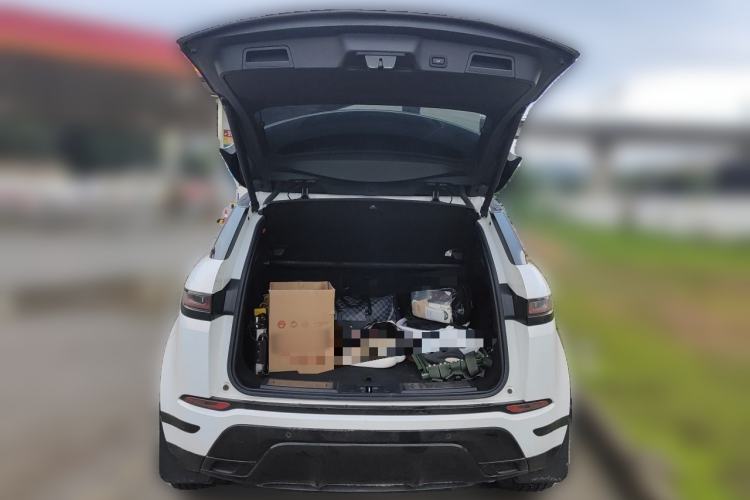 Used Land Rover Range Evoque 2020 249 PS R-DYNAMIC S Blackened Sport Technology Edition Trunk