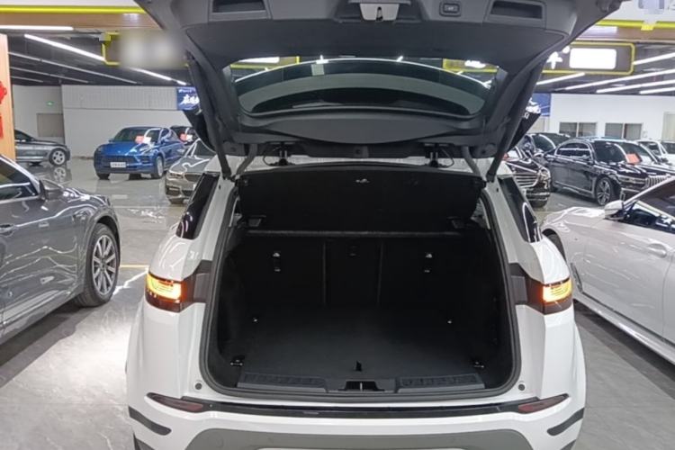 Used Land Rover Range Evoque 2020 249 PS Youth Edition Trunk