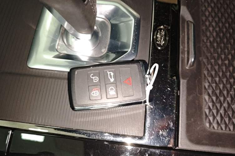 Used Land Rover Range Evoque 2020 249 PS R-DYNAMIC S Sport Edition Vehicle Key