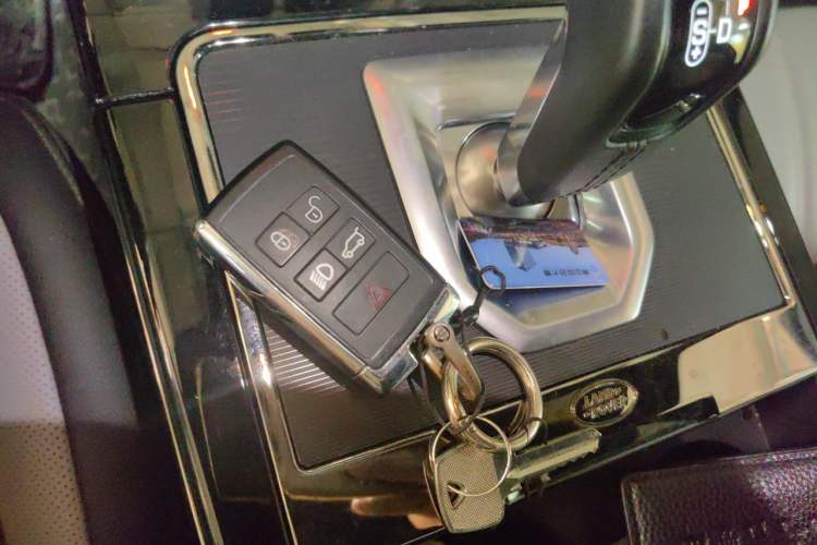Used Land Rover Range Evoque 2020 249 PS R-DYNAMIC SE Sport Technology Edition Vehicle Key