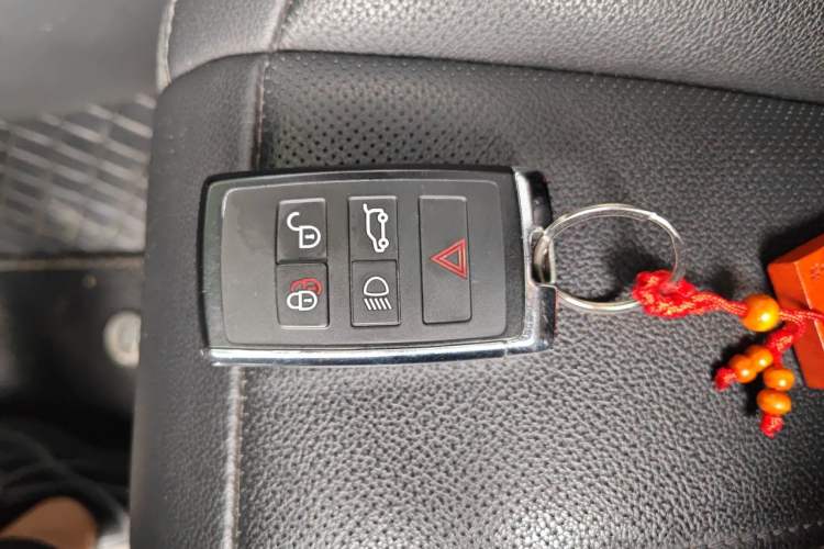 Used Land Rover Range Evoque 2020 249 PS R-DYNAMIC S First-Edition Sport Custom Edition Vehicle Key