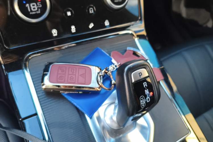 Used Land Rover Range Evoque 2020 249 PS R-DYNAMIC S Black Edition Sport Version Vehicle Key