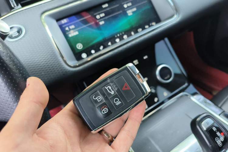 Used Land Rover Range Evoque 2020 249 PS R-DYNAMIC S Sport Edition Vehicle Key