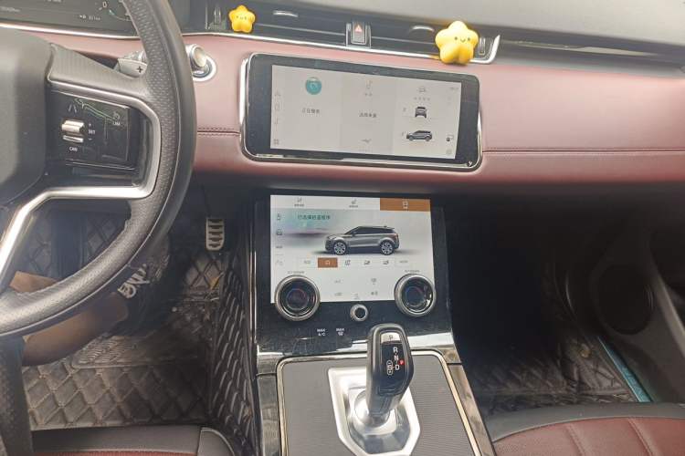 Used Land Rover Range Evoque 2021 Range Rover Velar L 249PS R-Dynamic First Edition Audio And AC Panel
