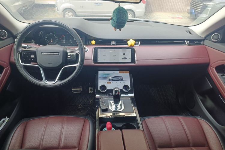 Used Land Rover Range Evoque 2021 Range Rover Velar L 249PS R-Dynamic First Edition Center Console