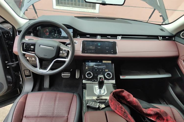 Used Land Rover Range Evoque 2021 Range Rover Velar 249 PS R-Dynamic S Performance Edition Center Console
