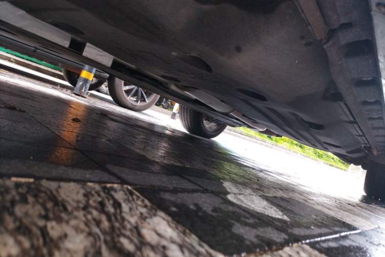 Used Land Rover Range Evoque 2021 Range Rover Velar L 249PS R-Dynamic First Edition Chassis Rear Left