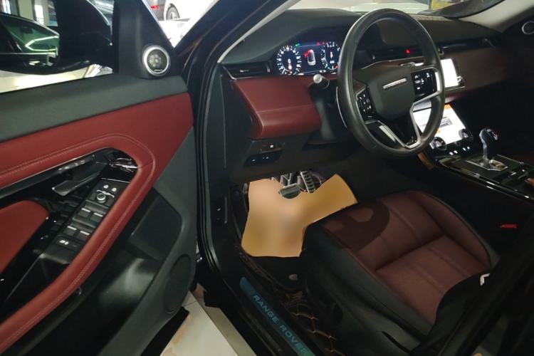 Used Land Rover Range Evoque 2021 Range Rover Velar L 249PS R-Dynamic First Edition Driver Seat