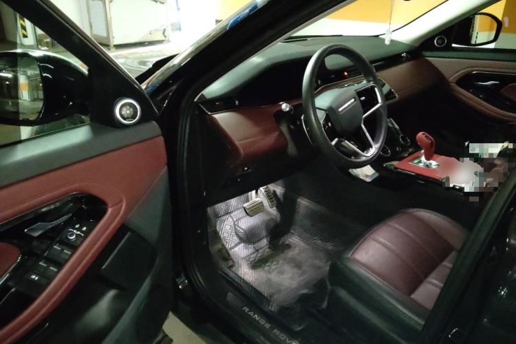 Used Land Rover Range Evoque 2021 Range Rover Velar L 249PS R-Dynamic First Edition Driver Seat