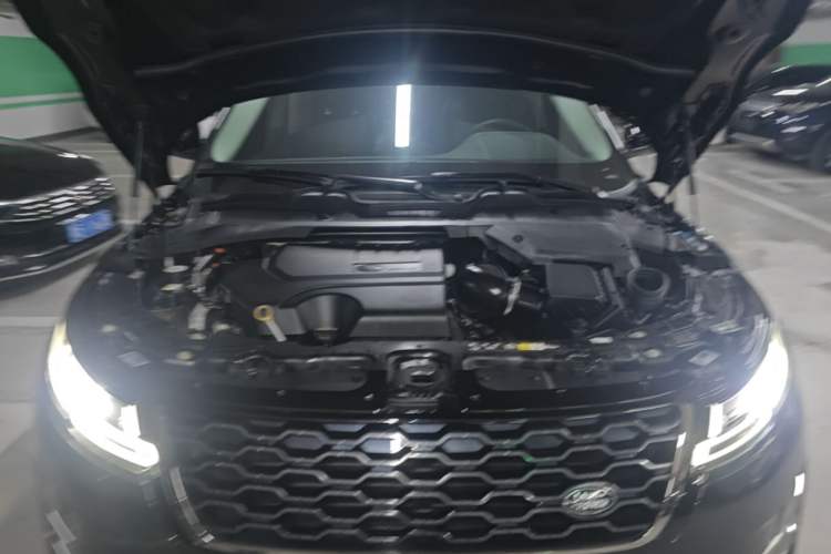 Used Land Rover Range Evoque 2021 Range Rover L 249 PS R-Dynamic SE Luxury Edition Engine Bay