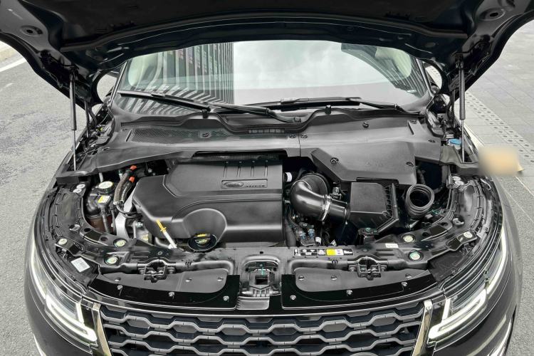 Used Land Rover Range Evoque 2021 Range Rover Velar 249 PS R-Dynamic S Performance Edition Engine Bay