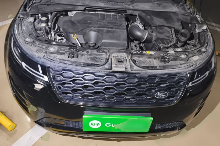 Used Land Rover Range Evoque 2021 Range Rover Velar L 249PS R-Dynamic First Edition Engine Bay