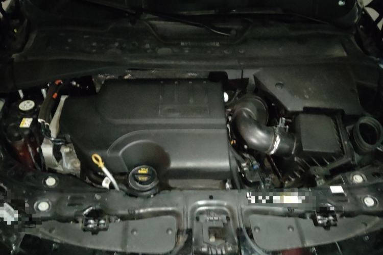 Used Land Rover Range Evoque 2021 Range Rover Velar L 249PS R-Dynamic First Edition Engine Bay