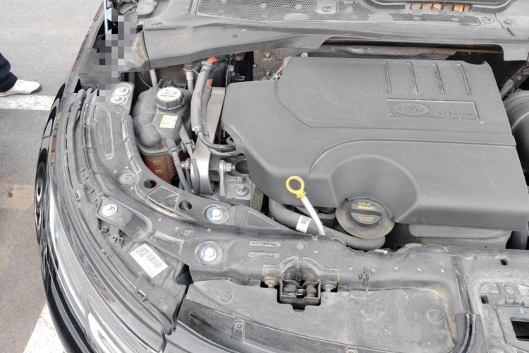 Used Land Rover Range Evoque 2021 Range Rover Velar L 249PS R-Dynamic First Edition Engine Bay Right