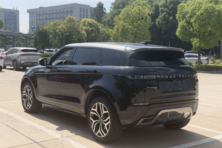 Used Land Rover Range Evoque 2021 Range Rover Velar L 249PS R-Dynamic First Edition Exterior 7