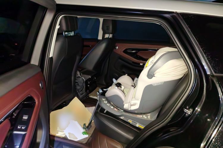 Used Land Rover Range Evoque 2021 Range Rover Velar L 249PS R-Dynamic First Edition Left Rear Seat