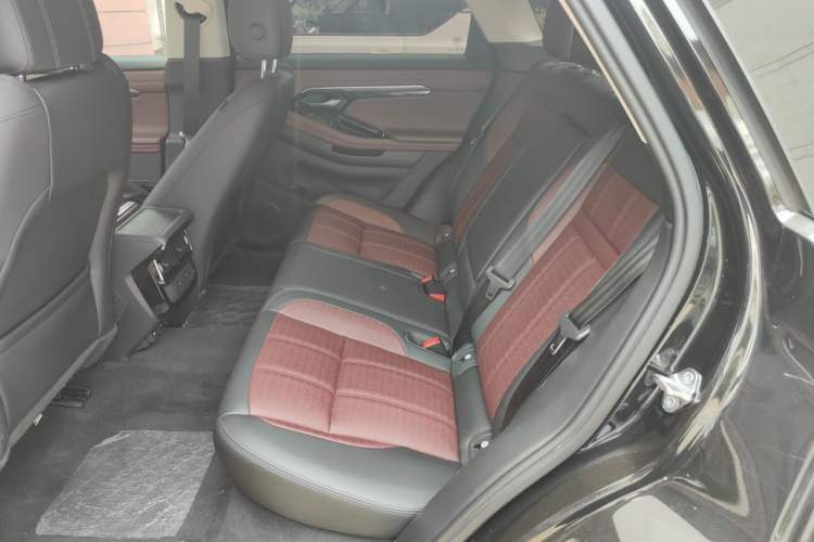 Used Land Rover Range Evoque 2021 Range Rover Velar 249 PS R-Dynamic S Performance Edition Left Rear Seat
