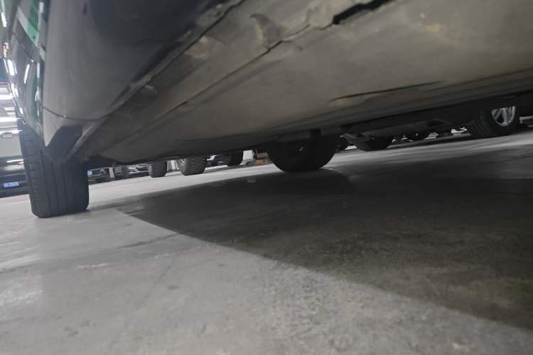 Used Land Rover Range Evoque 2021 Range Rover L 249 PS R-Dynamic SE Luxury Edition Left Side Sill