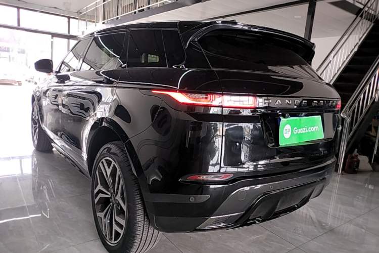 Used Land Rover Range Evoque 2021 Range Rover Velar 249 PS R-Dynamic HSE Luxury Edition Rear Left 45 Deg