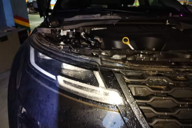 Used Land Rover Range Evoque 2021 Range Rover Velar L 249PS R-Dynamic First Edition Right Front Headlight