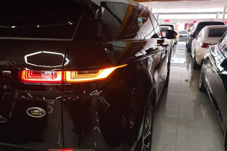 Used Land Rover Range Evoque 2021 Range Rover Velar L 249PS R-Dynamic First Edition Right Rear Taillight
