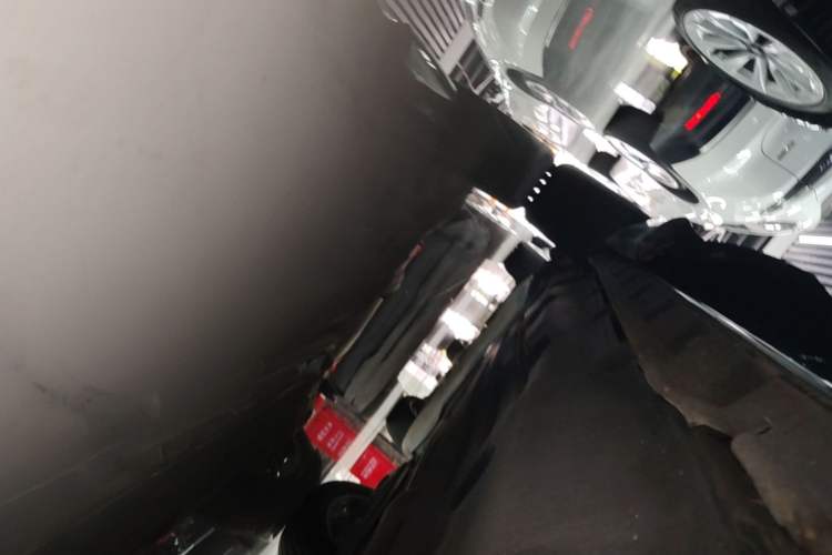 Used Land Rover Range Evoque 2021 Range Rover Velar L 249PS R-Dynamic First Edition Right Side Sill