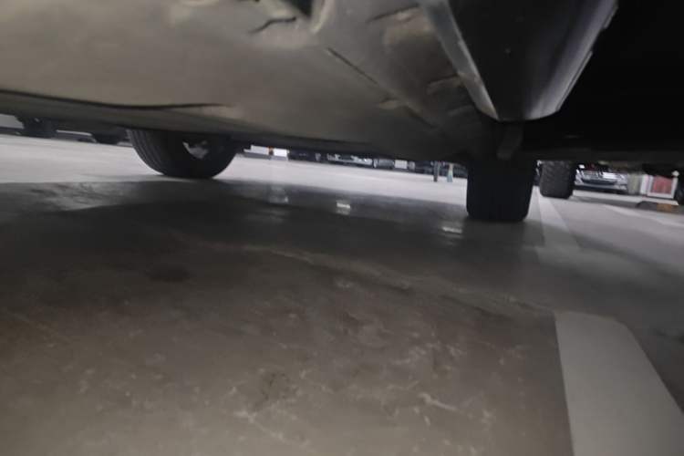 Used Land Rover Range Evoque 2021 Range Rover L 249 PS R-Dynamic SE Luxury Edition Right Side Sill