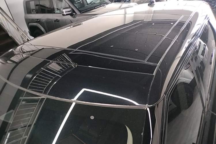 Used Land Rover Range Evoque 2021 Range Rover Velar 249 PS R-Dynamic HSE Luxury Edition Roof