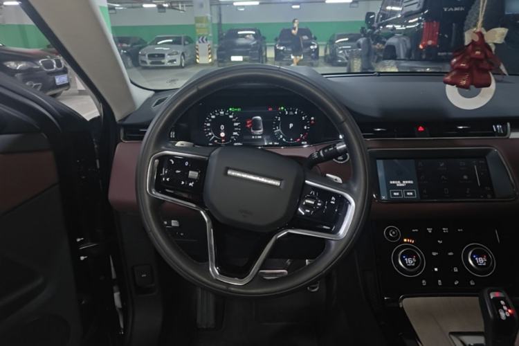 Used Land Rover Range Evoque 2021 Range Rover L 249 PS R-Dynamic SE Luxury Edition Steering Wheel