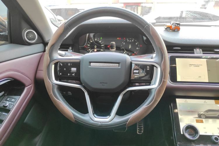 Used Land Rover Range Evoque 2021 Range Rover Velar L 249PS R-Dynamic First Edition Steering Wheel