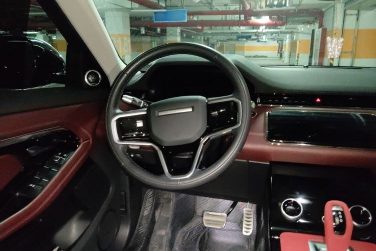 Used Land Rover Range Evoque 2021 Range Rover Velar L 249PS R-Dynamic First Edition Steering Wheel